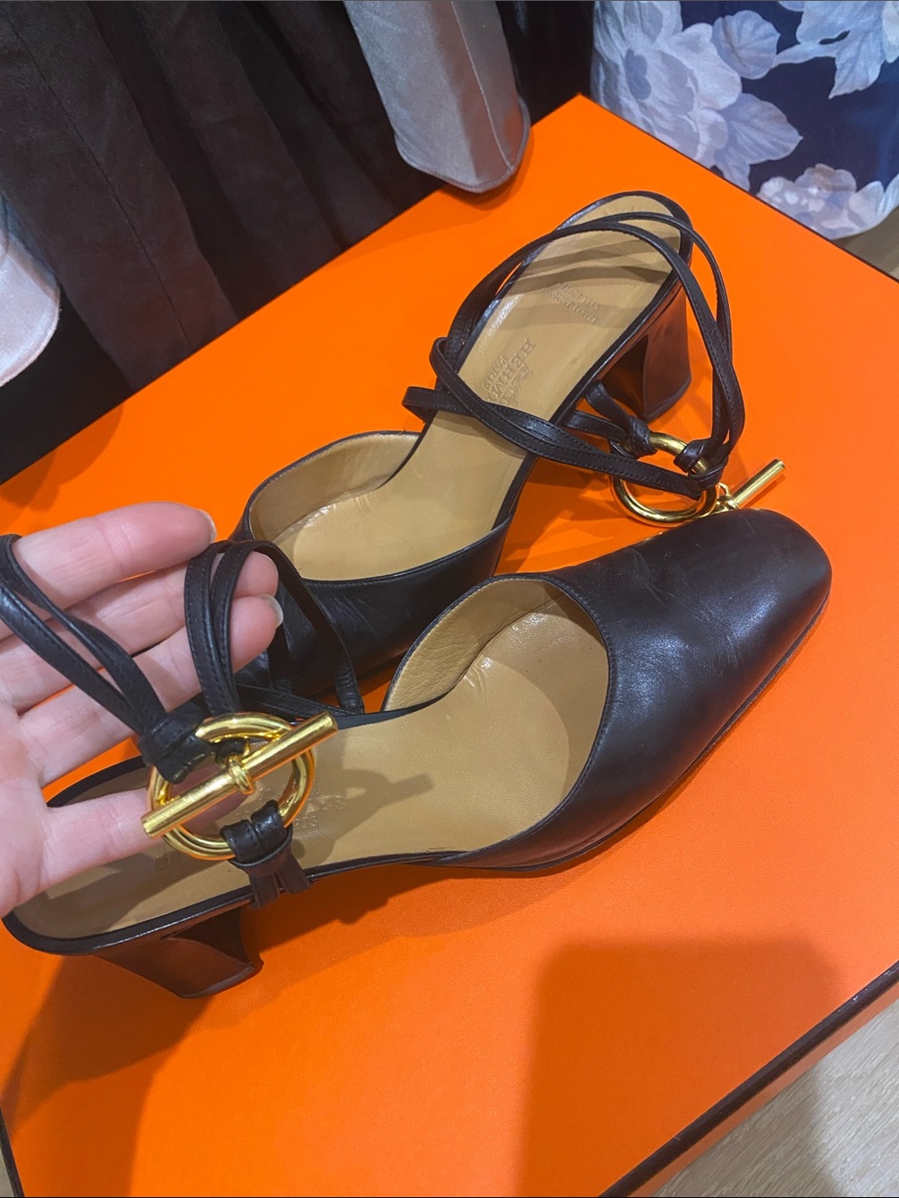 Hermès Mary Jane Heeled Pumps in Black with Gold Accent